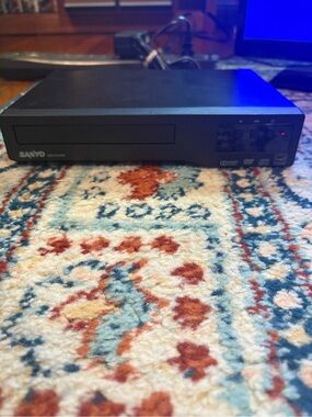 Sanyo Black DVD Player - Sleek Home Media Console